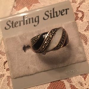 NWT Sterling Silver Black/White Marcasite Ring. 8